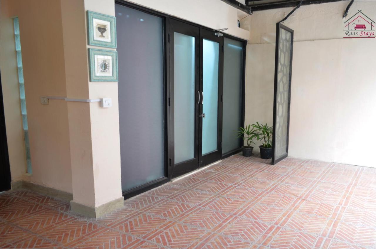 Apartment Economical Modern 1bhk Unit Prime Location 6