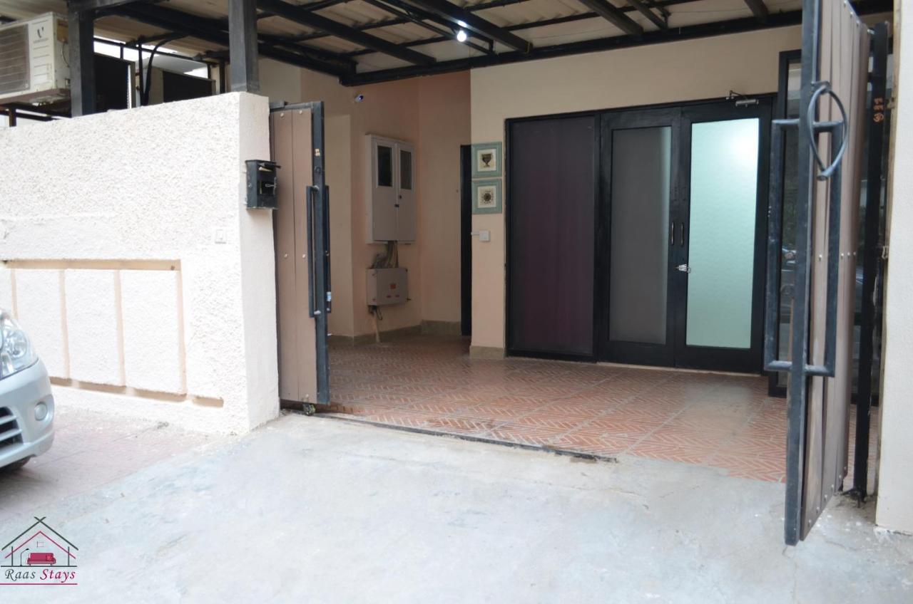 Economical Modern 1bhk Unit Prime Location 6 New Delhi