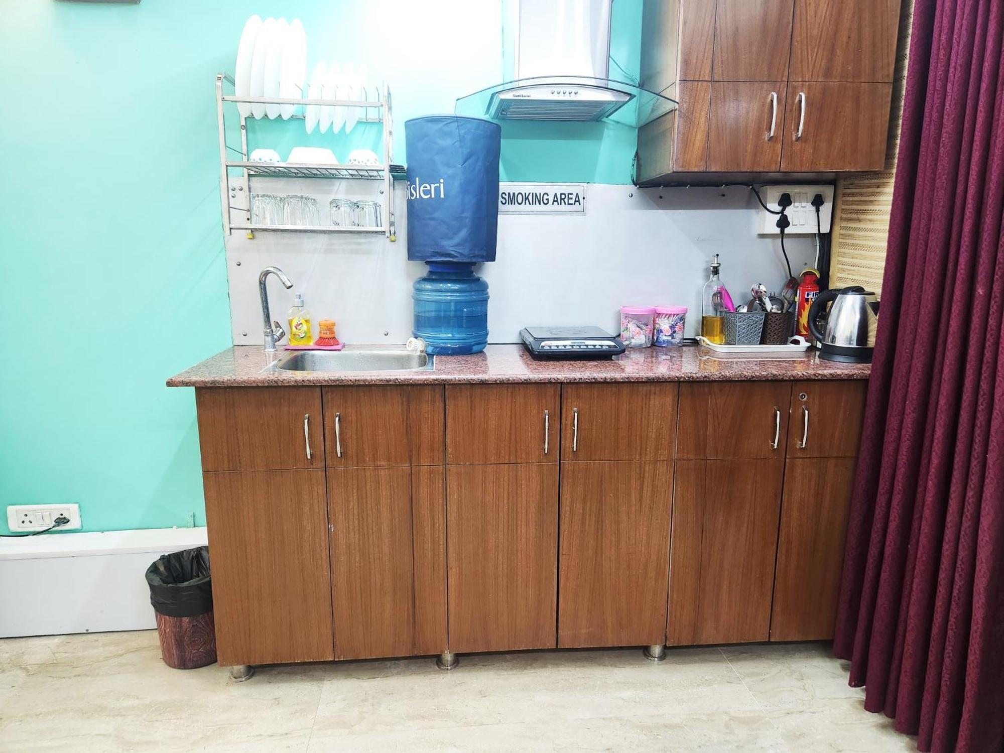 Economical Modern 1bhk Unit Prime Location 6 Apartment *