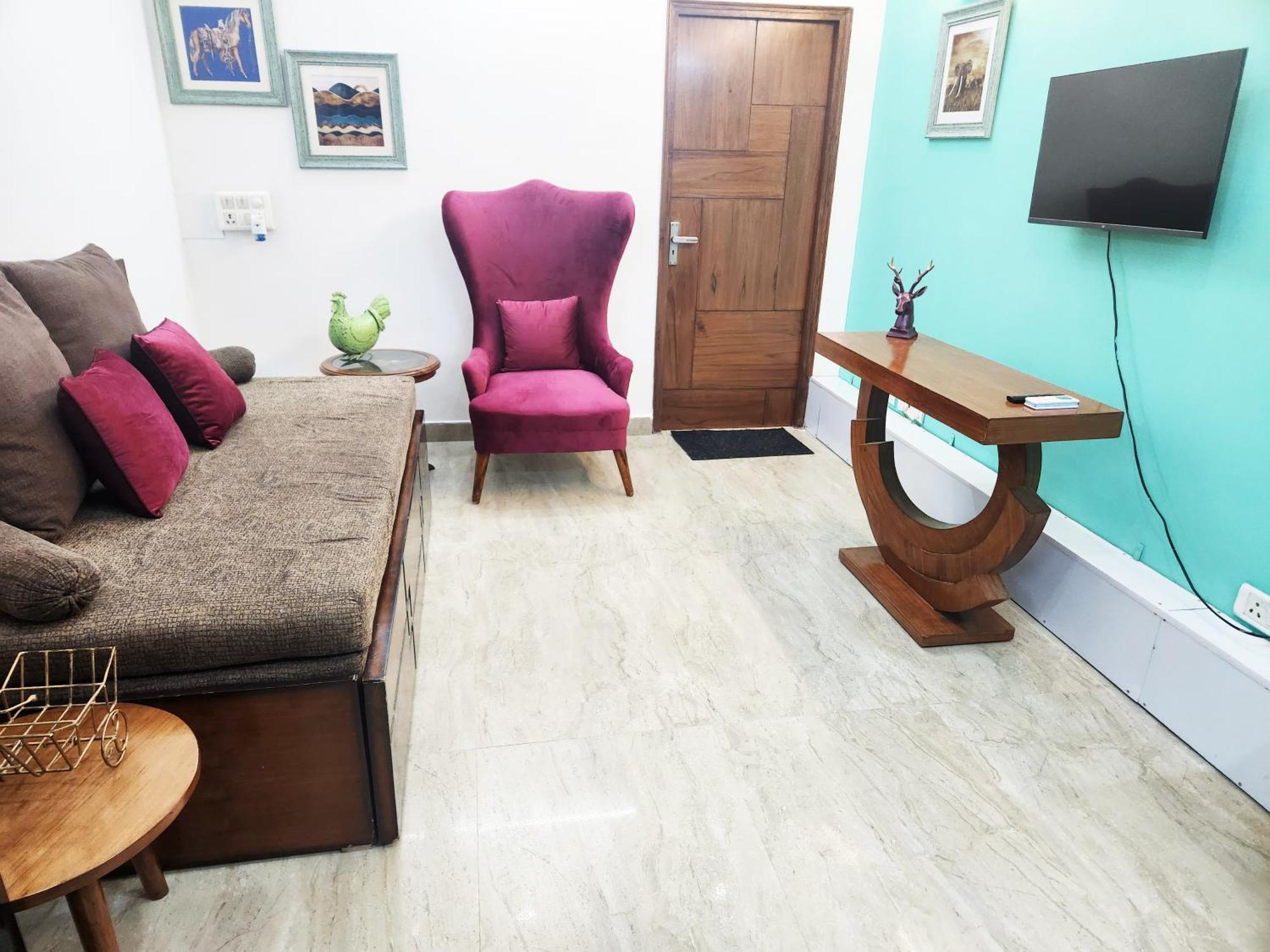 Economical Modern 1bhk Unit Prime Location 6 Apartment *